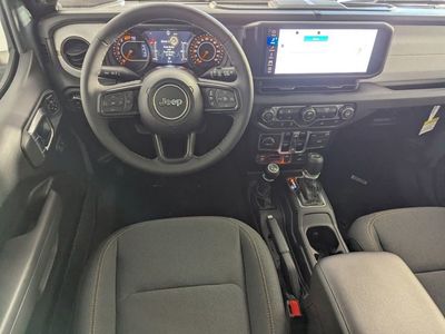 2026 Jeep Wrangler — photo 13 view
