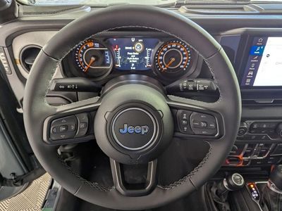 2026 Jeep Wrangler — photo 18 view