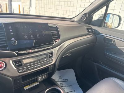 2023 Honda Passport - Photo 15