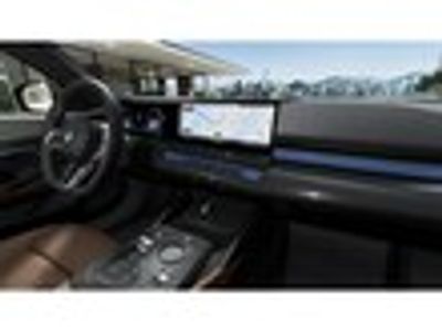 2026 BMW 5 Series 540i xDrive - Photo 32