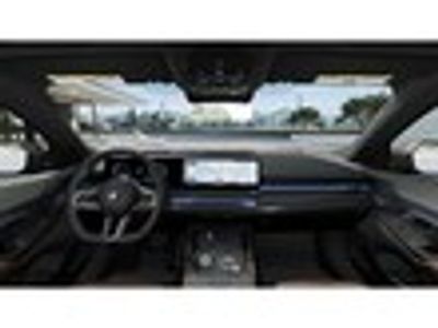 2026 BMW 5 Series 540i xDrive - Photo 28