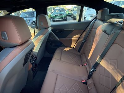 2026 BMW 5 Series 540i xDrive - Photo 17