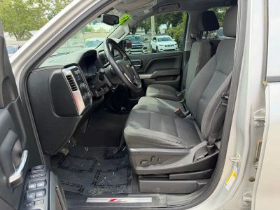 2018 Chevrolet Silverado 1500 — photo 17 view