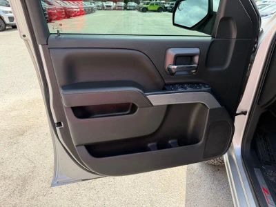 2018 Chevrolet Silverado 1500 — photo 13 view