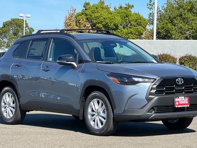 2026 Toyota Corolla Cross — photo 9 view