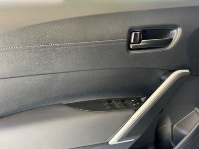 2026 Toyota Corolla Cross — photo 12 view