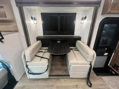 2026 Entegra ACCOLADE XT — photo 14 view