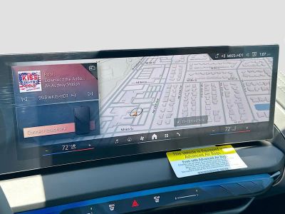 2026 BMW X3 — photo 9 view