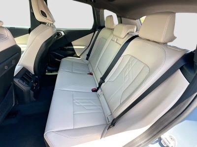 2026 BMW X3 — photo 18 view
