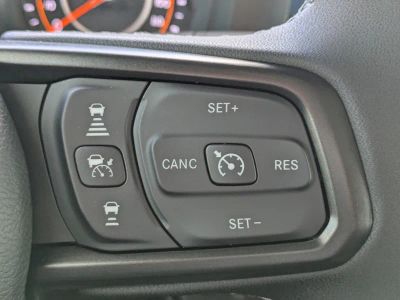 2026 Jeep Gladiator — photo 21 view