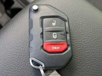 2026 Jeep Gladiator — photo 24 view