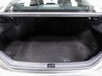 2021 Toyota Camry - Photo 10