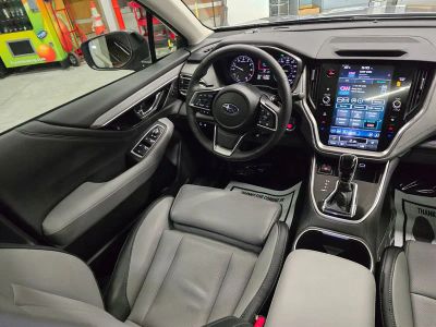2025 Subaru Outback — photo 35 view