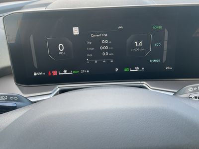 2026 Kia Sorento Hybrid - Photo 8