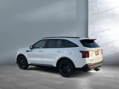 2026 Kia Sorento Hybrid - Photo 4