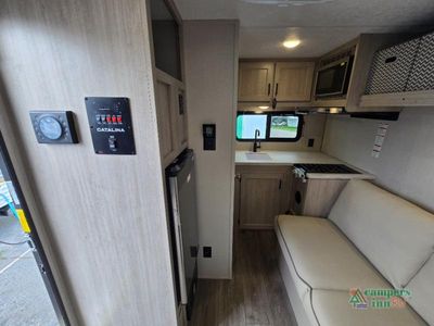 2025 Coachmen RV Catalina Summit Series 7 — detail view