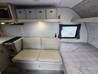 2025 Coachmen RV Catalina Summit Series 7 — photo 32 view