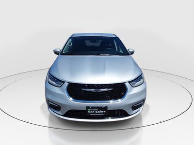 2023 Chrysler Pacifica — side profile view