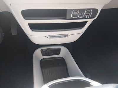 2023 Chrysler Pacifica — photo 21 view