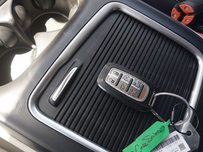 2023 Chrysler Pacifica — photo 15 view