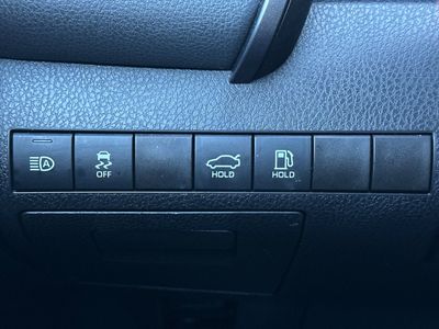 2020 Toyota Camry - Photo 28