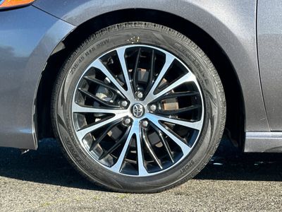 2020 Toyota Camry - Photo 29