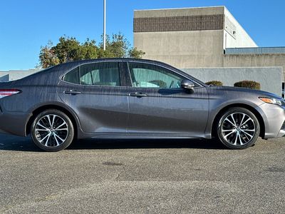 2020 Toyota Camry - Photo 6