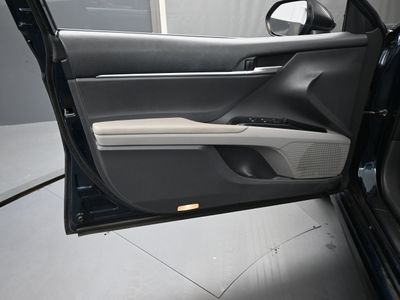 2026 2019 Toyota Camry L Sedan - Photo 14