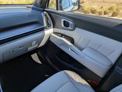 2026 Kia Sorento Hybrid — photo 24 view
