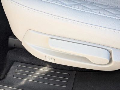 2026 Kia Sorento Hybrid — photo 18 view