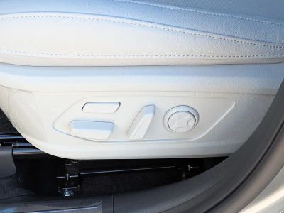 2026 Kia Sorento Hybrid — photo 27 view