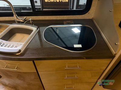 2017 Winnebago Navion — photo 24 view