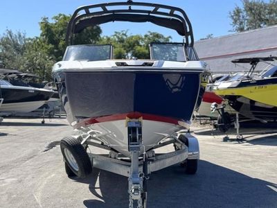 2026 Yamaha Boats 222SE - Photo 4