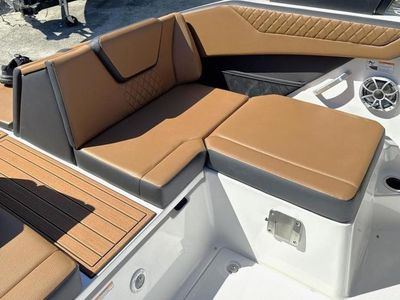 2026 Yamaha Boats 222SE - Photo 13