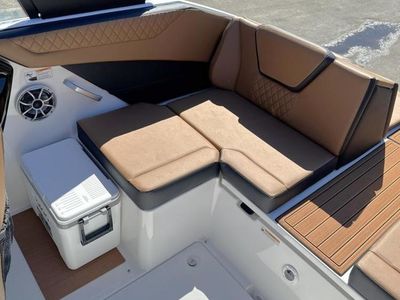 2026 Yamaha Boats 222SE - Photo 14