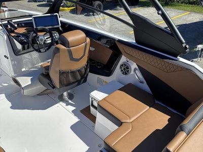 2026 Yamaha Boats 222SE - Photo 16