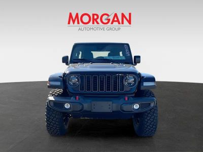 2025 Jeep Wrangler — side profile view