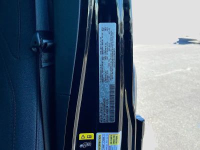 2025 Jeep Wrangler — photo 30 view