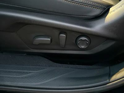 2026 Subaru Outback — photo 18 view