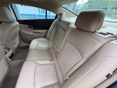 2011 Buick LaCrosse — photo 7 view