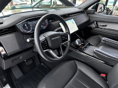 2025 Land Rover Range Rover Sport — photo 10 view