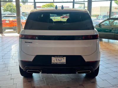 2025 Land Rover Range Rover Sport — photo 30 view