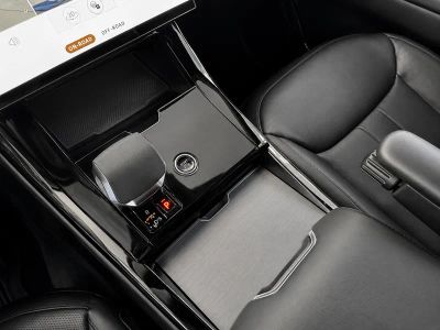 2025 Land Rover Range Rover Sport — photo 14 view