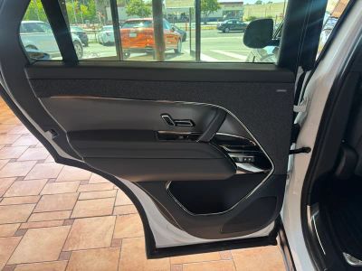 2025 Land Rover Range Rover Sport — photo 7 view