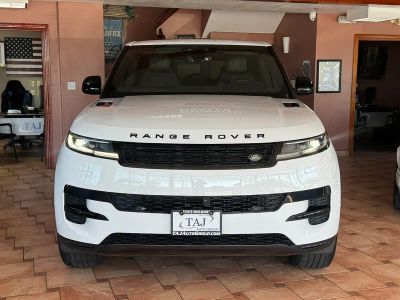 2025 Land Rover Range Rover Sport — photo 27 view
