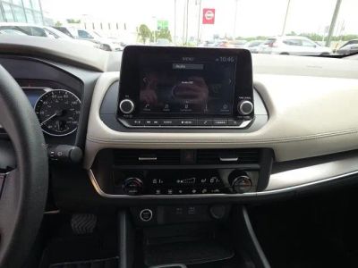 2023 Nissan Rogue — photo 17 view