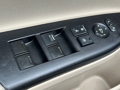 2017 Honda Accord - Photo 13