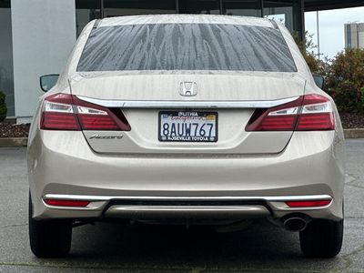 2017 Honda Accord - Photo 8