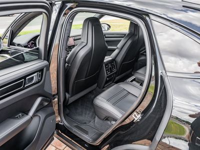 2023 Porsche Cayenne Coupe - Photo 39