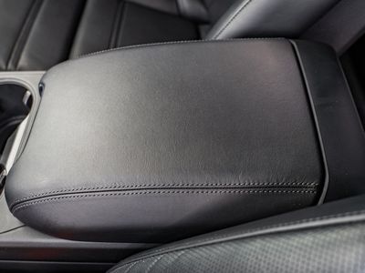 2023 Porsche Cayenne Coupe - Photo 32